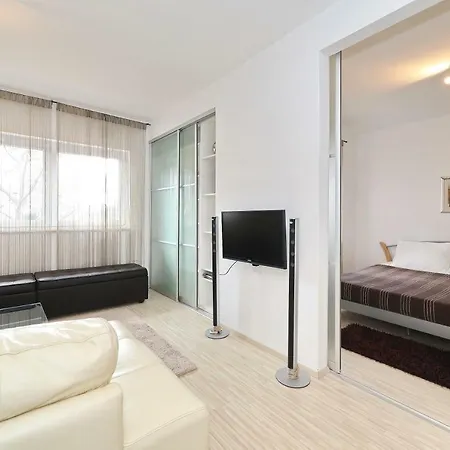 Daisy Apartment Zadar